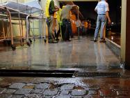 Diretores do Sismar foram ajudar após o alagamento